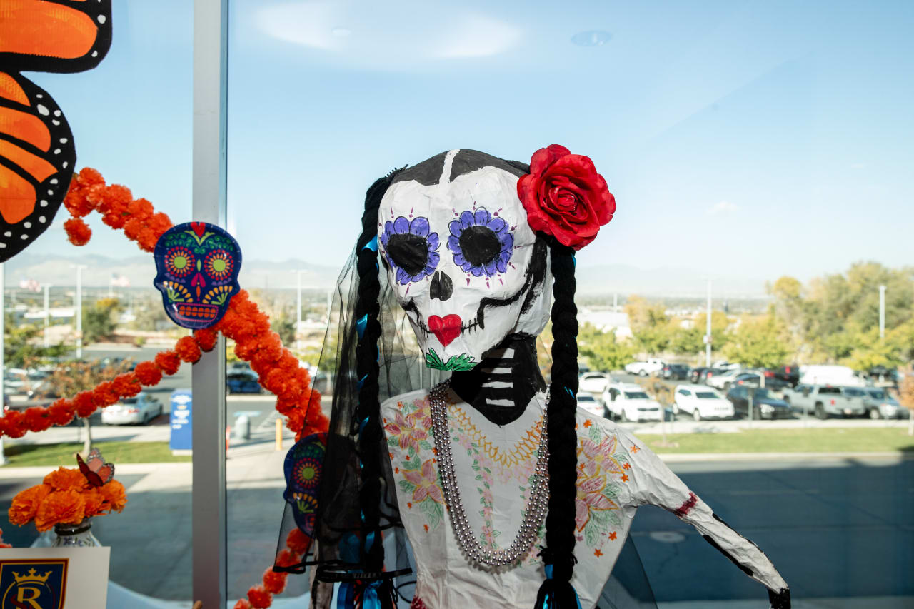 102824_DiadelosmuertosAlter_007