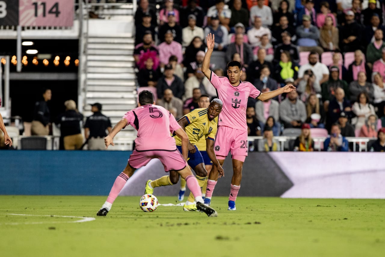 MIA v RSL 048