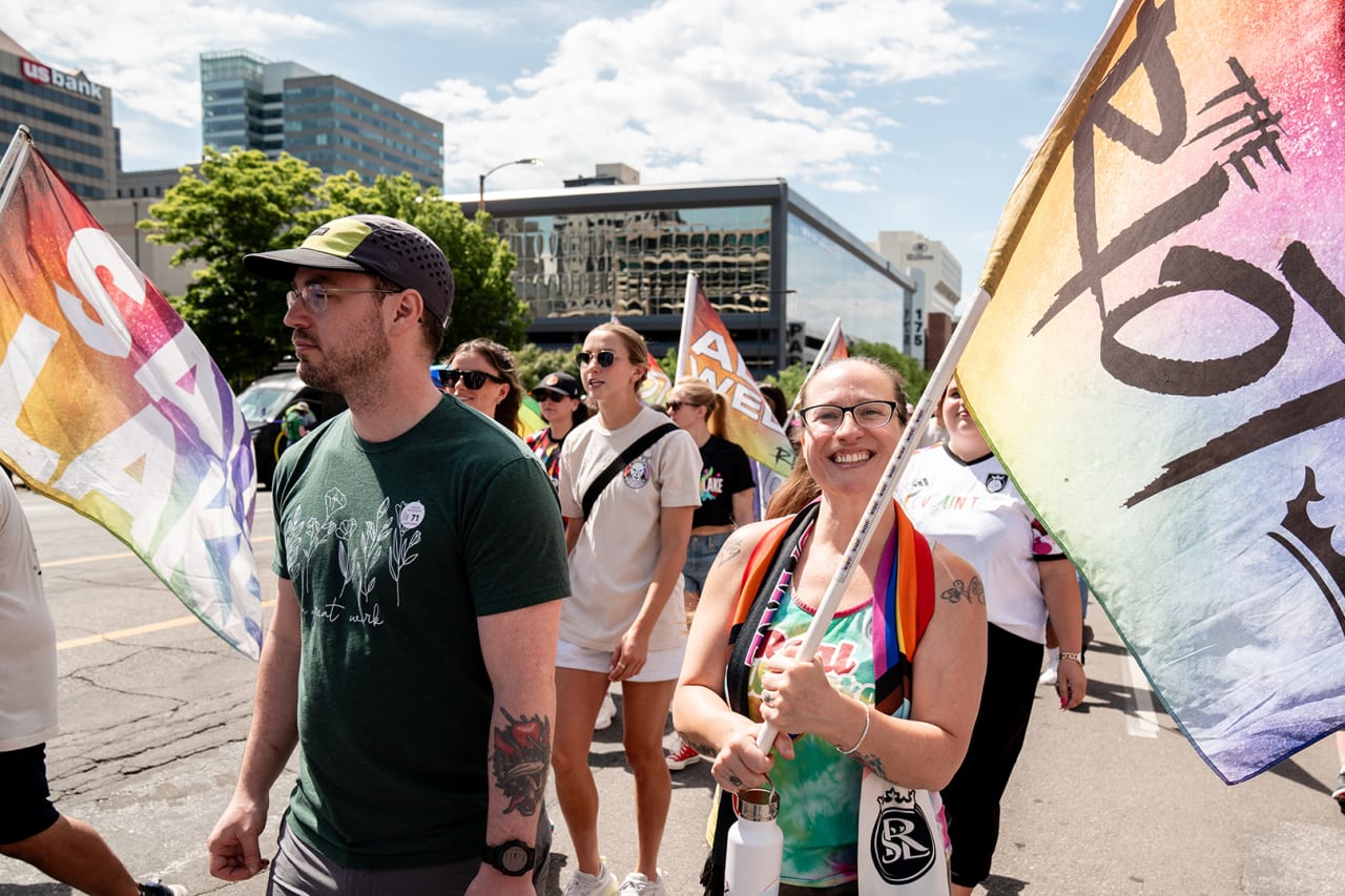 060224_PrideParade_-46