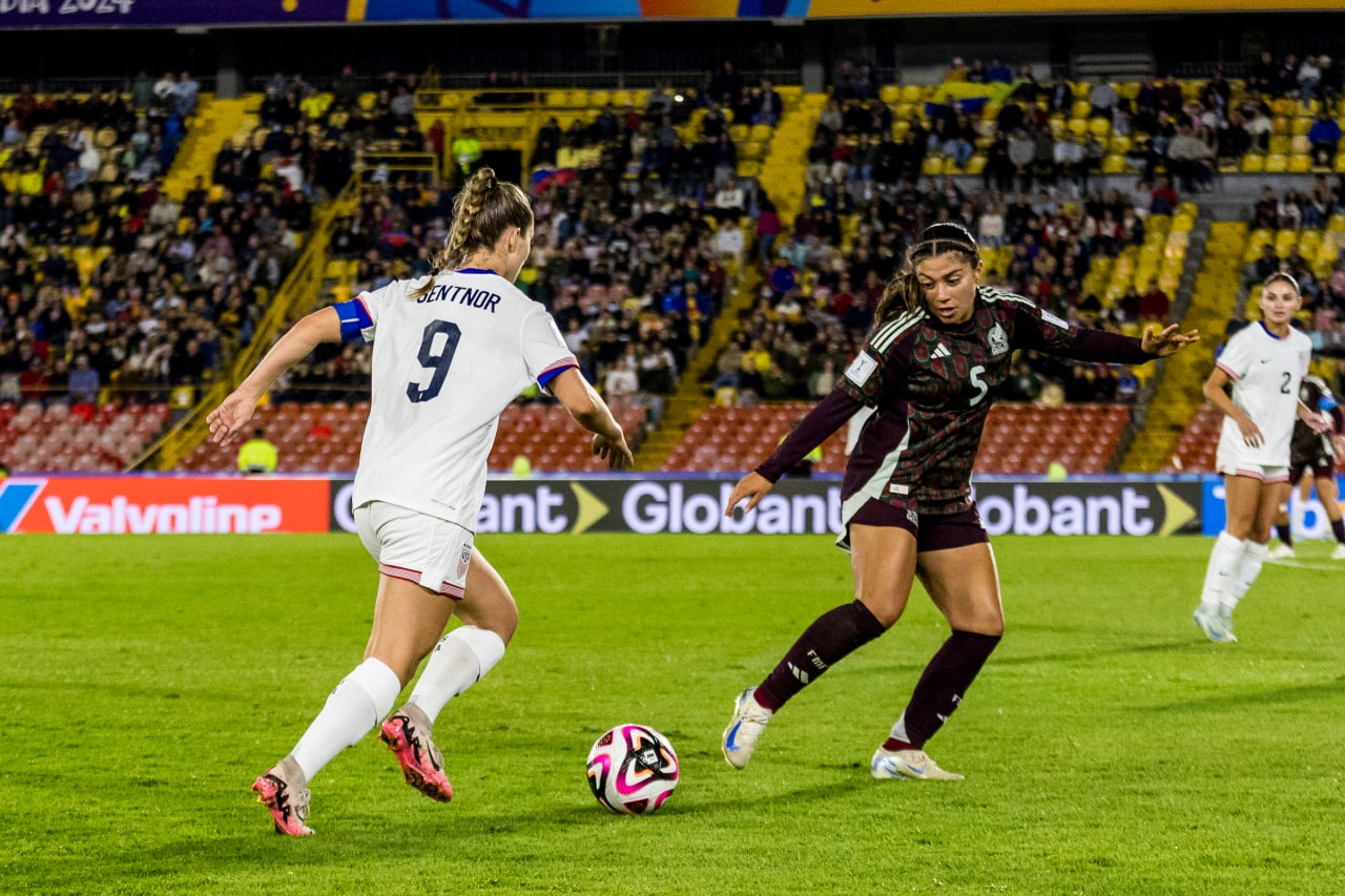 Ally Sentnor U.S. Soccer 27
