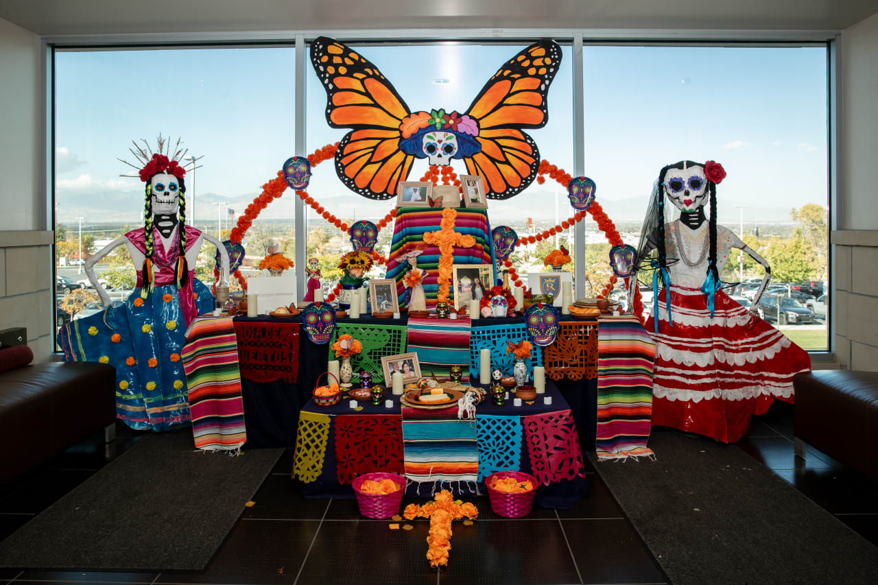 102824_DiadelosmuertosAlter_001