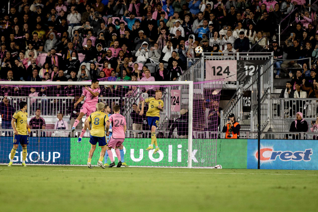 MIA v RSL 047