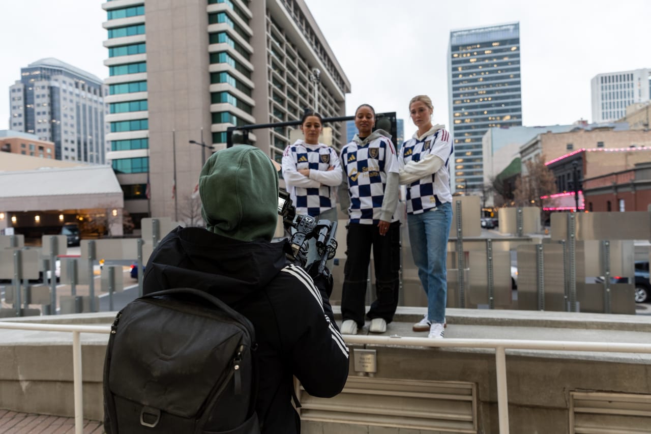 013125RoyalsPlayers_RSLKit_28