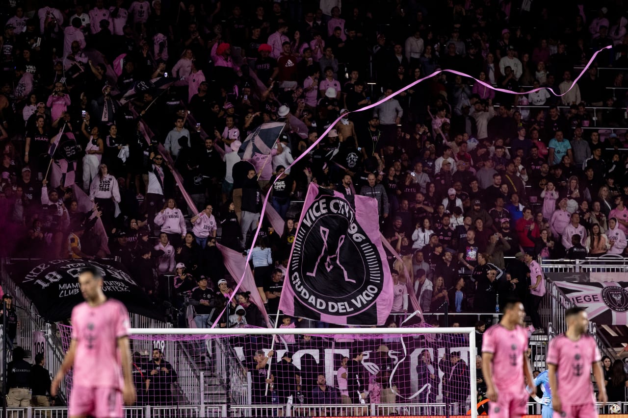 MIA v RSL 065